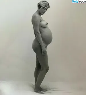 Pregnant Women / cute_pregnancy / preggomilky nude photo #0022