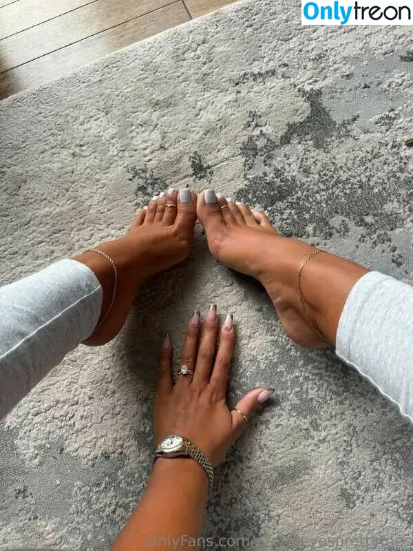 prettyeyesprettytoes nude photo #0031 (prettyeyesprettyfeet)