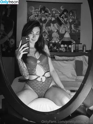 prettylittlepurrrl / prittylitty_ nude photo #0111