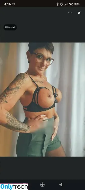  nude photo #0004