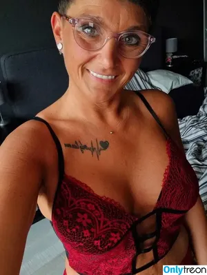  nude photo #0007