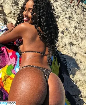 previascachos / lualanfredy / onlyfans nude photo #0007