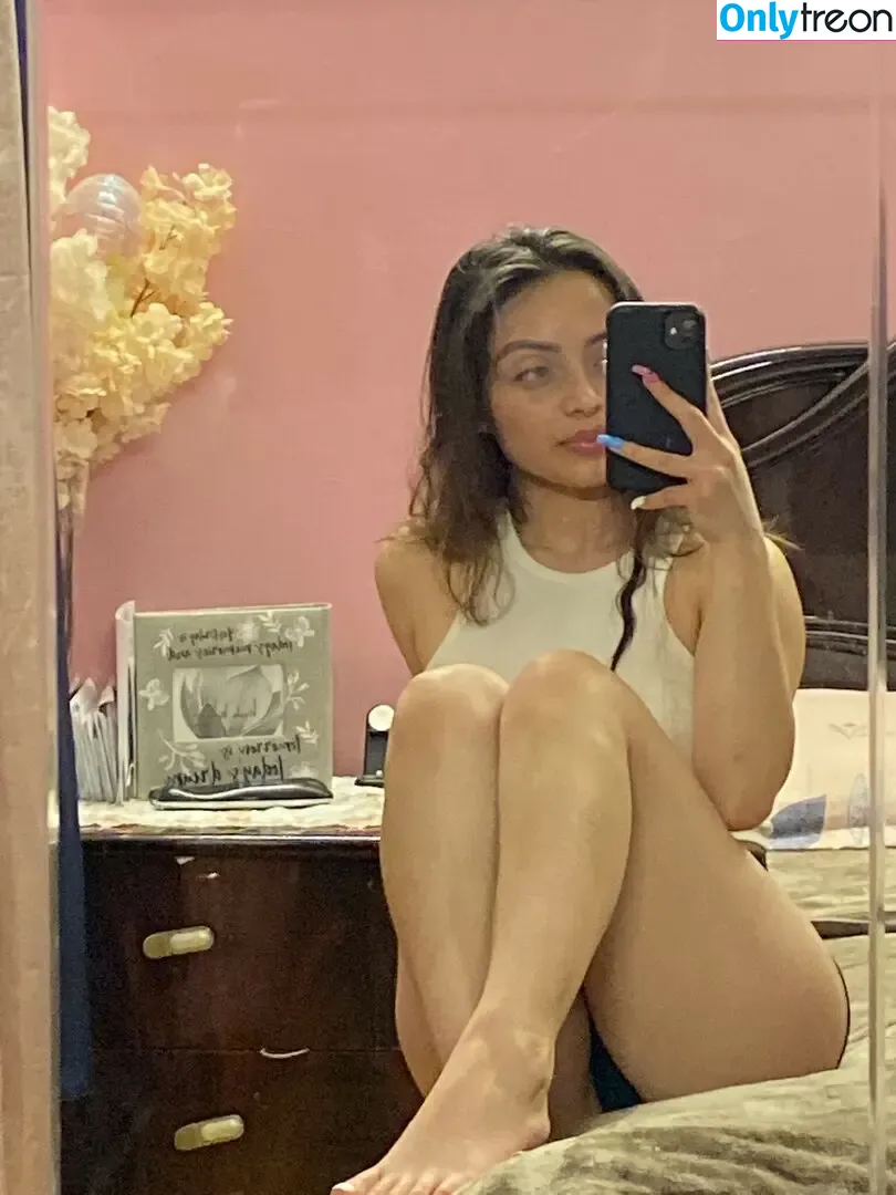 priceymishel nude photo #0001 (exclusivemishel / froosty21 / mf.mishel / pm-ent6991 / pricey mishel / priceymishel_ / realrosequartz / wittymishelly)