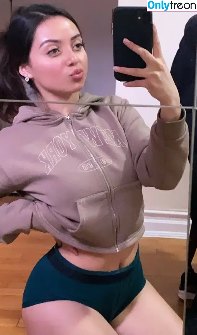 priceymishel nude photo #0010 (exclusivemishel / froosty21 / mf.mishel / pm-ent6991 / pricey mishel / priceymishel_ / realrosequartz / wittymishelly)