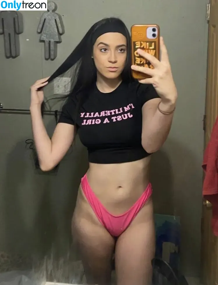 princesahallo nude photo #0022 (Haidyn / PrincesahalloOF / haidynshope)