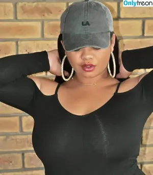 Princess Brey / PrincessBrey4 / ogtripleog_prettylittlethug / princessbreyyy nude photo #0012