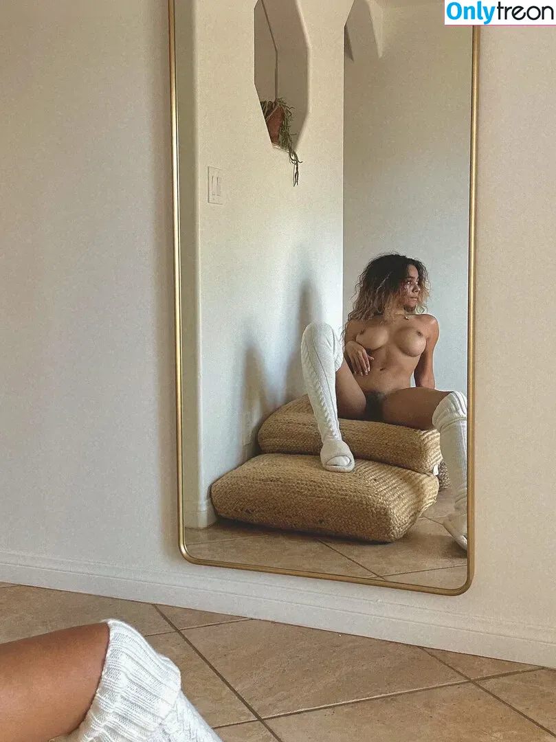 Princess Helayna nude photo #0162 (Helayna Marie / OmgHelayna / princesshelayna)