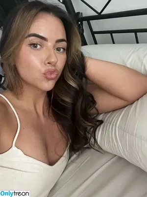 Princess Imogen / princess.imogen / spoilimogen nude photo #0030