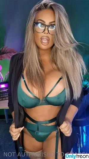 Princess Levi / Jema Gilsenan / levibabestation nude photo #0398