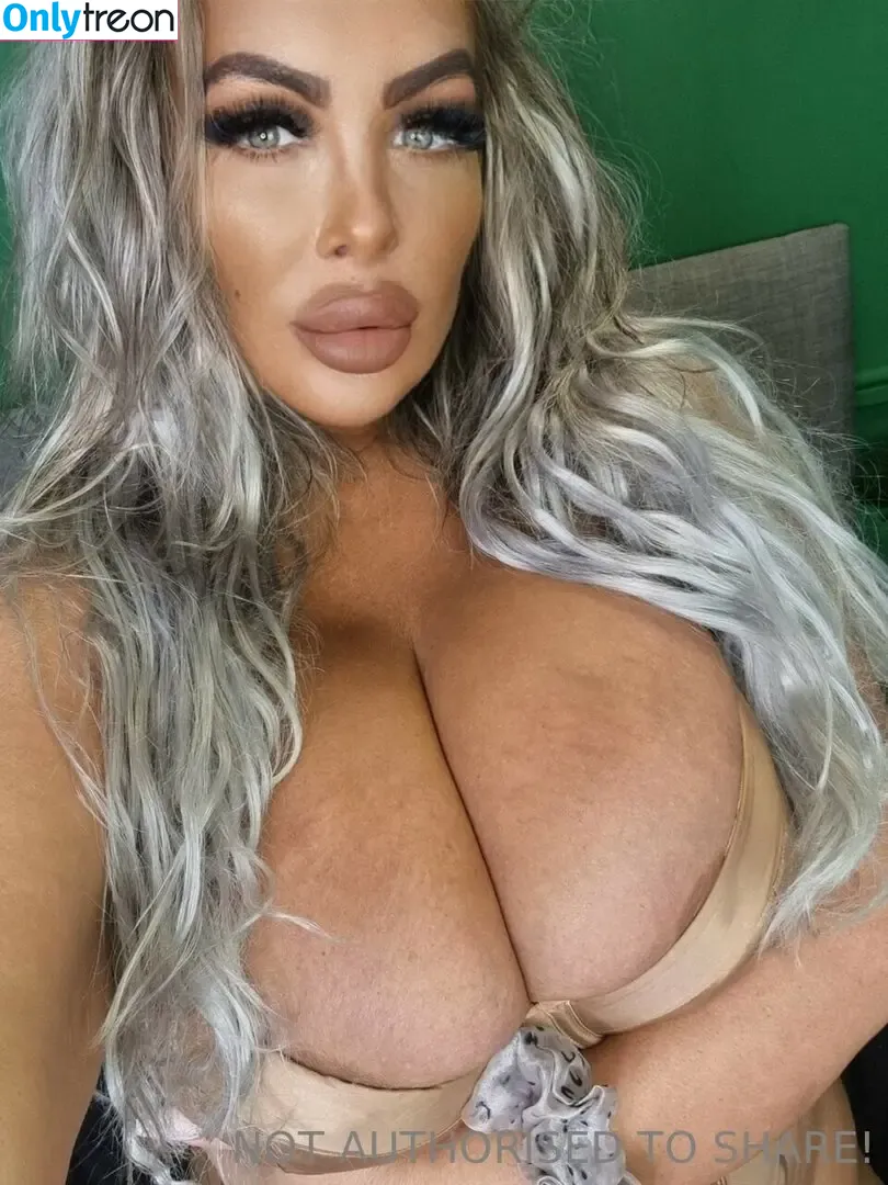 Princess Levi nude photo #0106 (Jema Gilsenan / levibabestation)