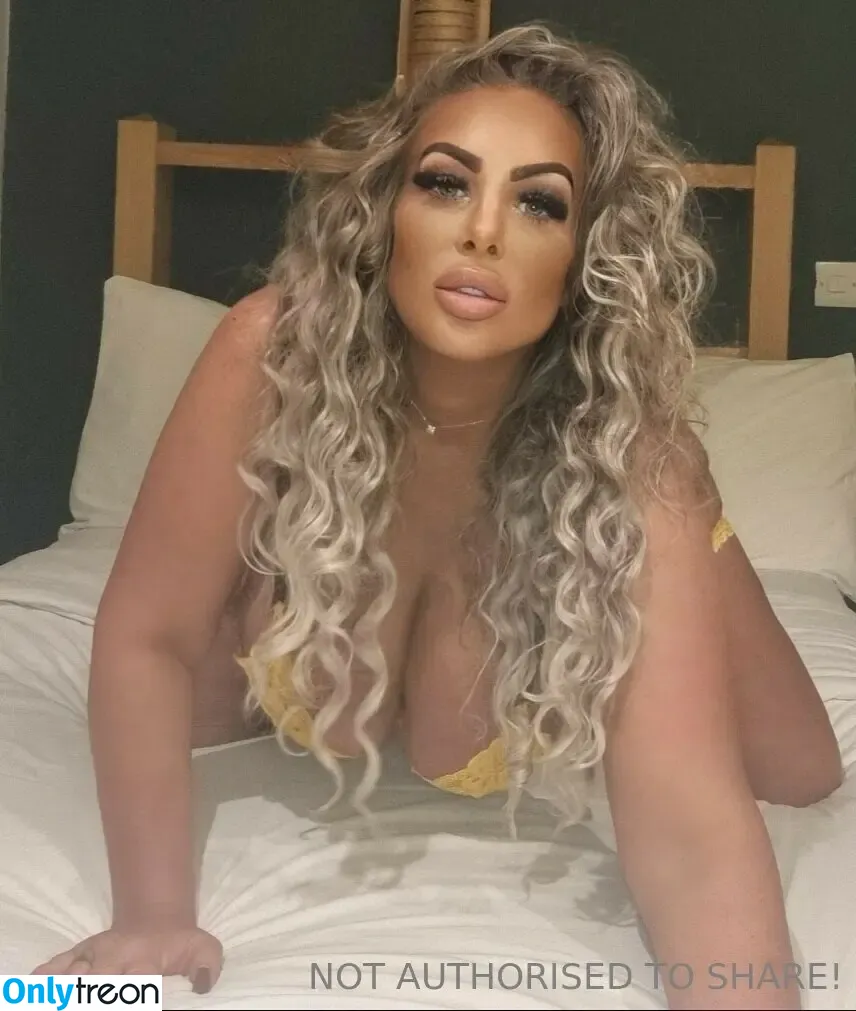 Princess Levi nude photo #0128 (Jema Gilsenan / levibabestation)