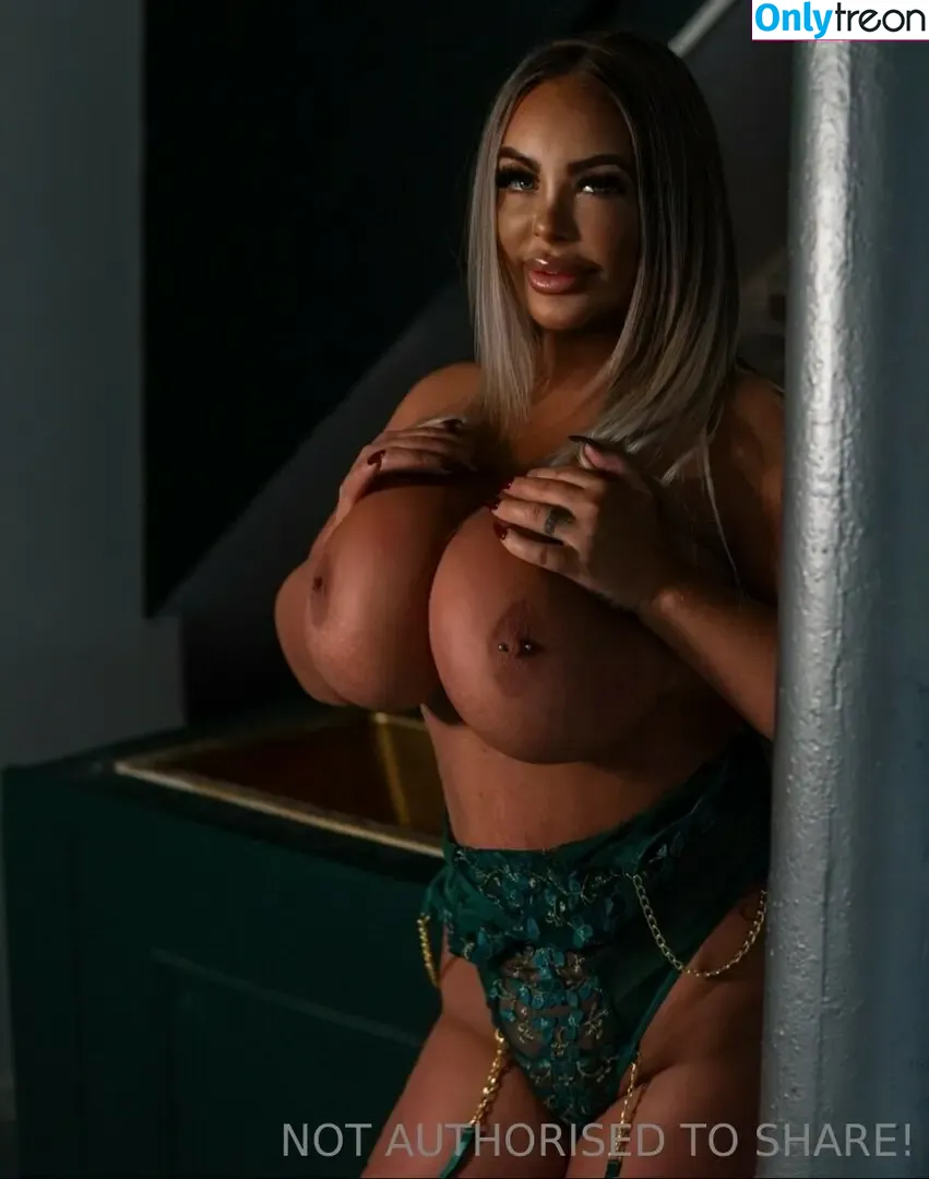 Princess Levi nude photo #0294 (Jema Gilsenan / levibabestation)