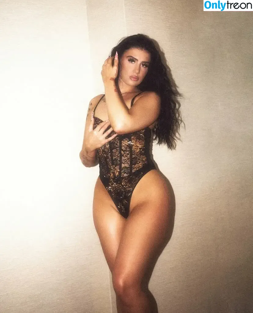 Princess_tatiiii nude photo #0020 ( / Faith_lrose / Tati_lrose)