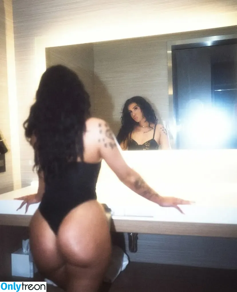 Princess_tatiiii nude photo #0021 ( / Faith_lrose / Tati_lrose)