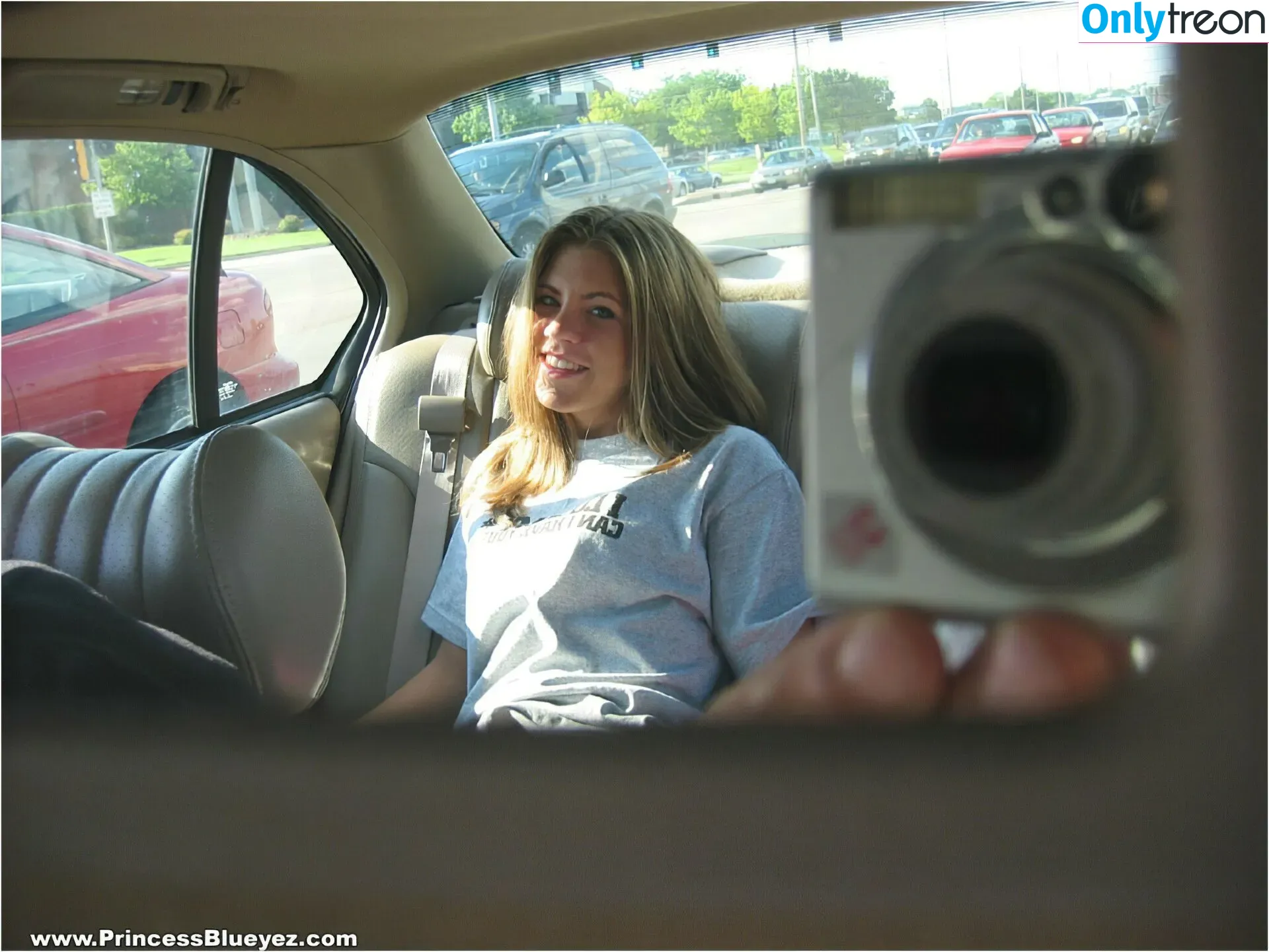 PrincessBlueyez nude photo #0023 (babyblueyez69 / princessblueyes)