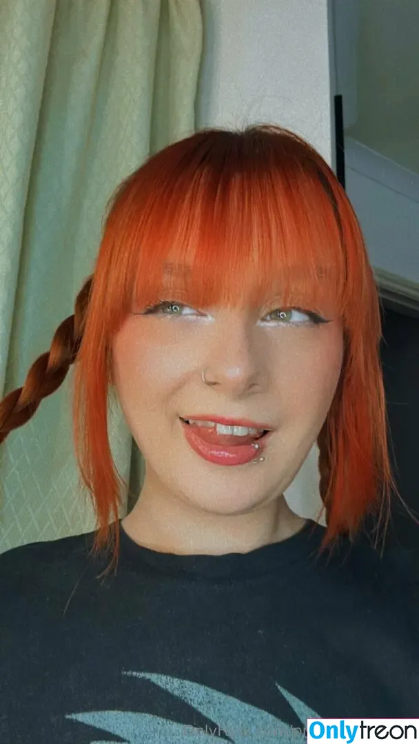 princessdissfree nude photo #0129 (princessdissfree)