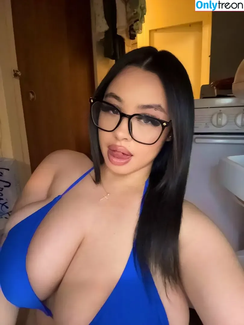 princessmxoxo nude photo #0031 (Alyssa M.)