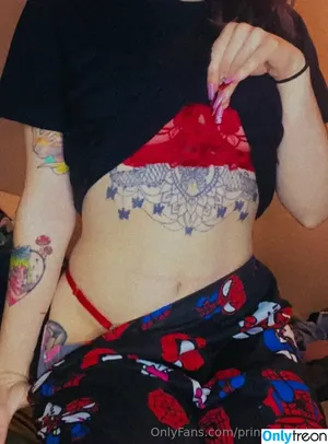 princesspixieq / princesse_pixie nude photo #0008
