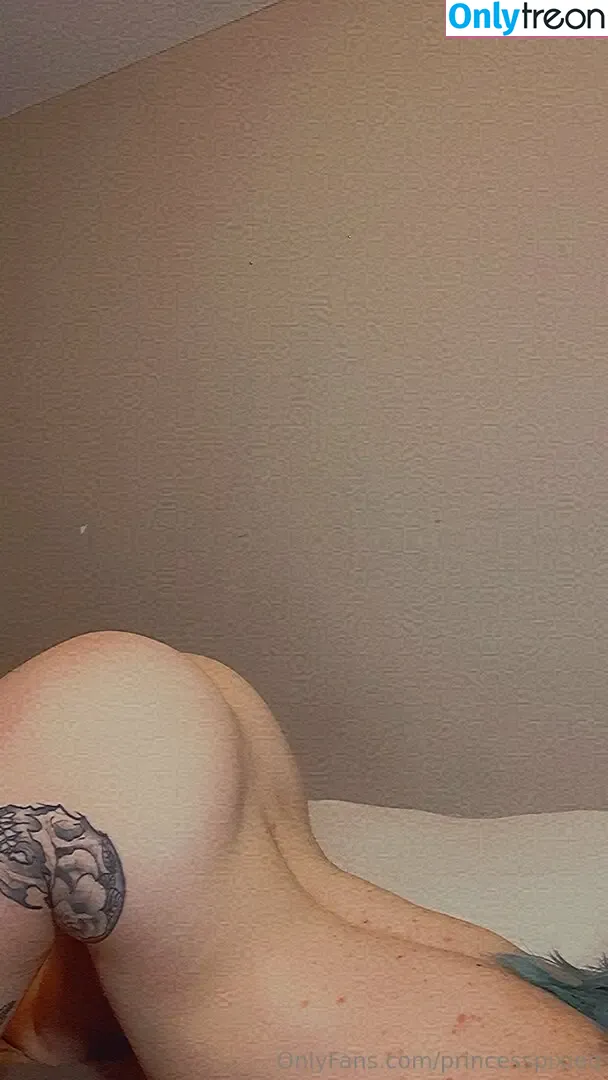 princesspixieq nude photo #0021 (princesse_pixie)