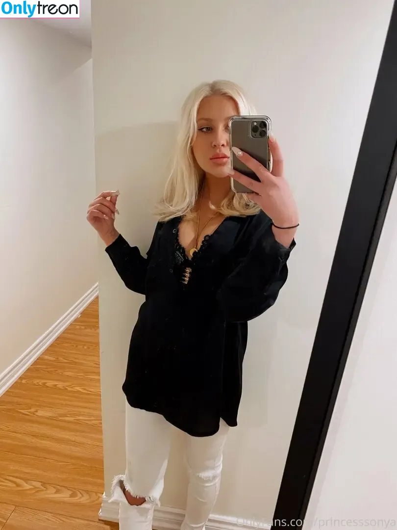 princesssonya nude photo #0011 (SofyaFefelovaa / princesssonyaf / sofya fefelova)
