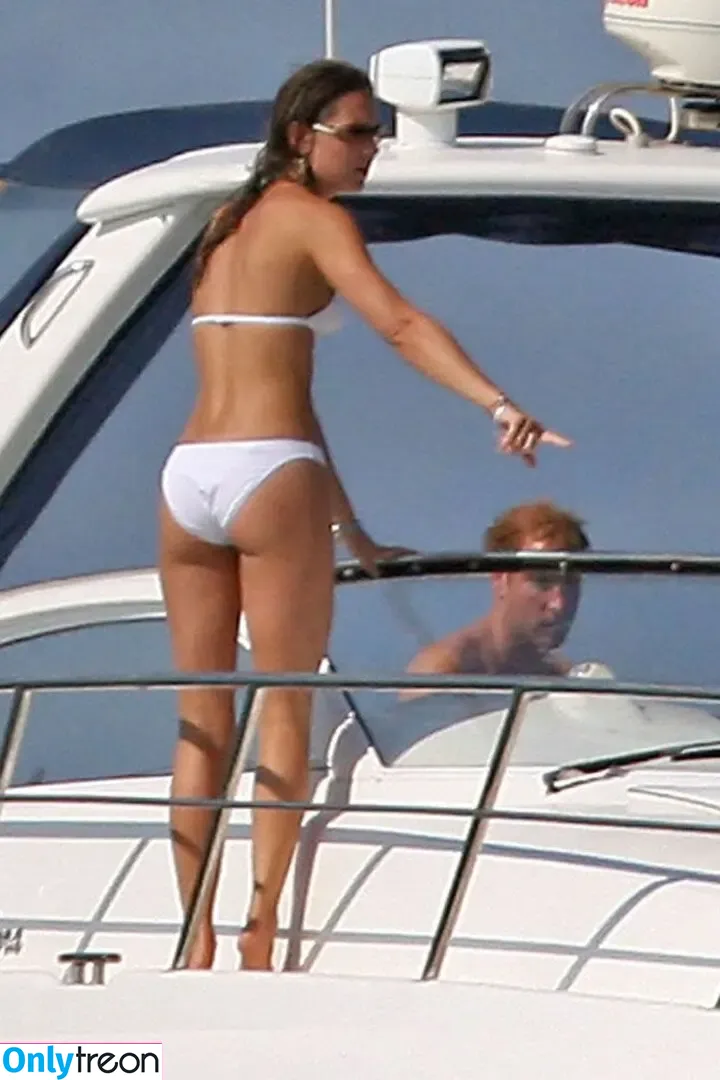 PrincessWales nude photo #0065 (Catherine / Kate Middleton / _kate_middleton_royal)