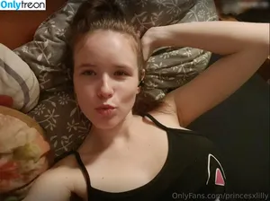 Princesxlilly nude photo #0018