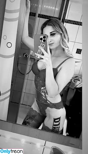 Prinzessin Irina Killerbraut / anikigirl777 / xi._xiiiina nude photo #0059
