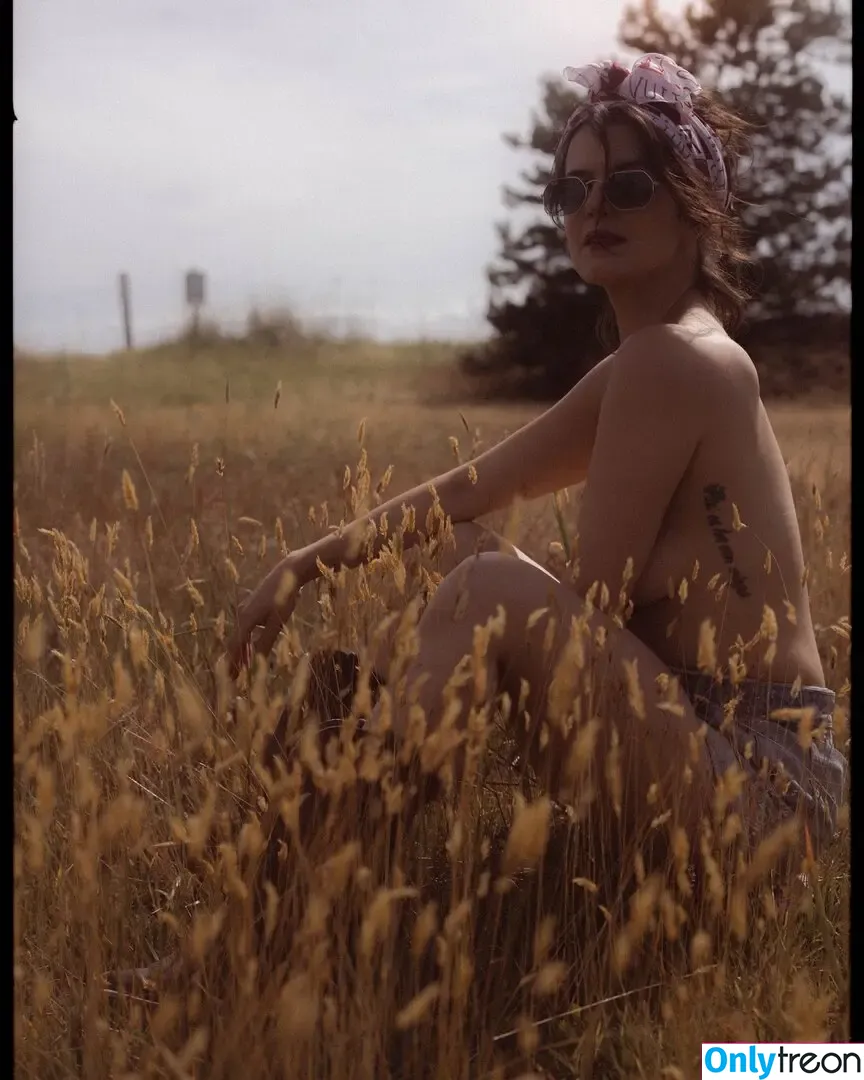 Priscilla Faia nude photo #0008 (priscillafaia)