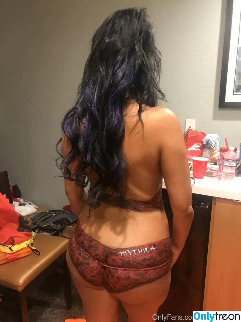 Priya Anjali Rai nude photo #0093 (priya_rai_xoxo / priyaanjalirai)
