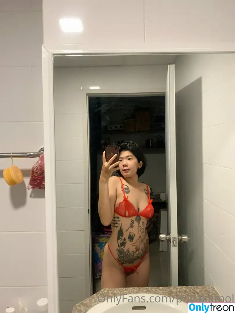 priyakamol nude photo #0021 (priyakamol.a)