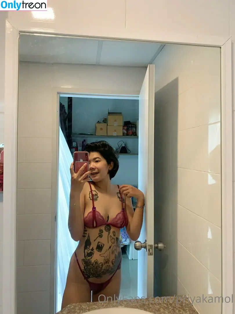 priyakamol nude photo #0023 (priyakamol.a)