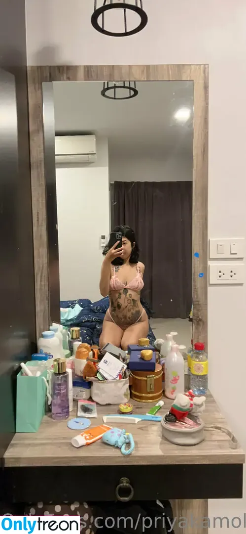 priyakamol nude photo #0032 (priyakamol.a)