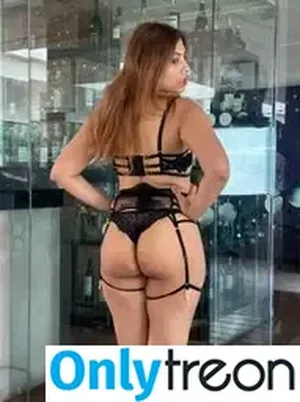 Priyanka Prateek / itspriyanka_P / itspriyankaprateek nude photo #0033
