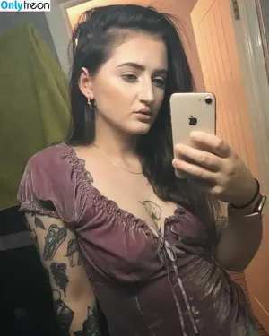 Prosper ASMR / bethan.yprosper / bethanyprosper nude photo #0001