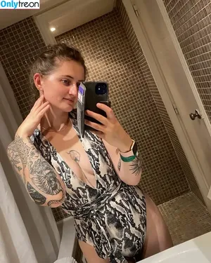 Prosper ASMR / bethan.yprosper / bethanyprosper nude photo #0002