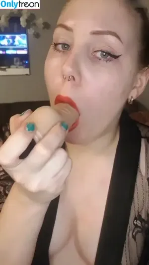 Provo_Cunt nude photo #0006