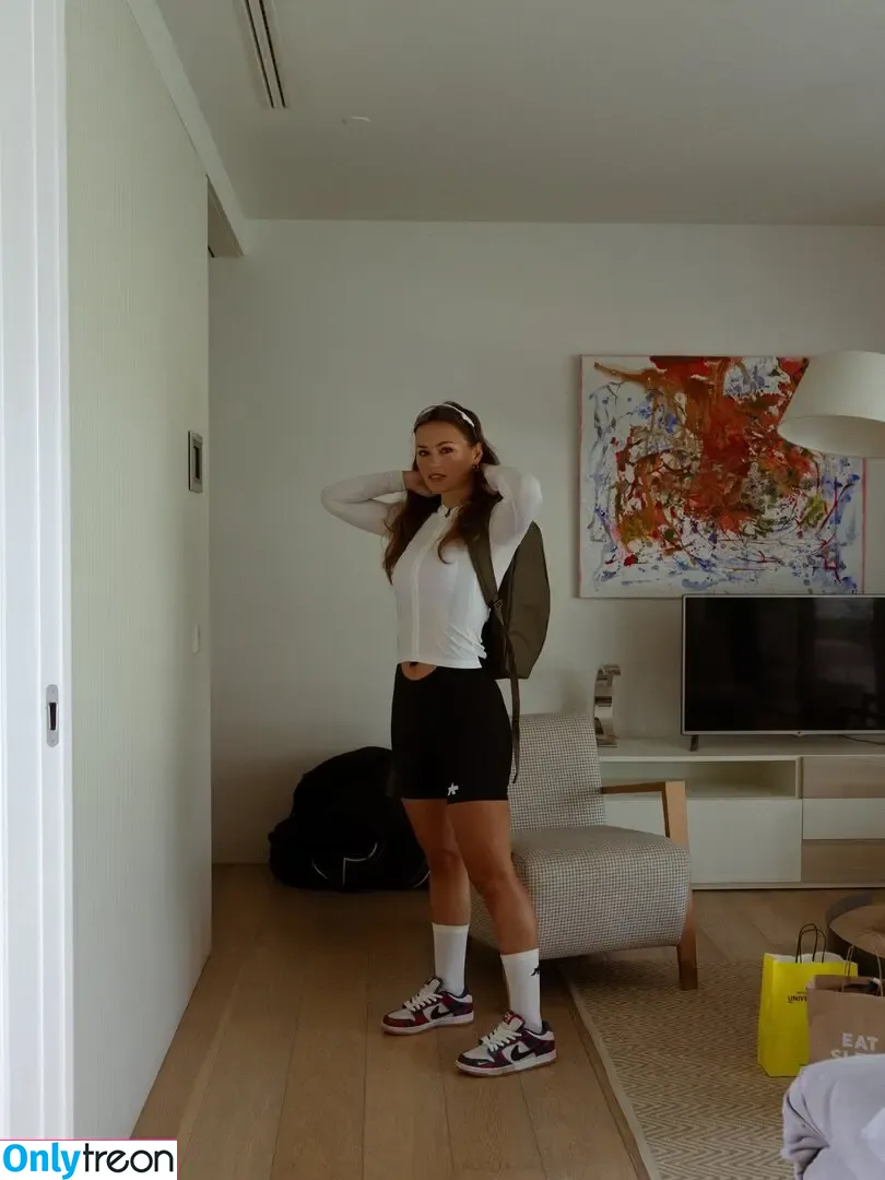 Puckmoonen nude photo #0200 (Puck Moonen)