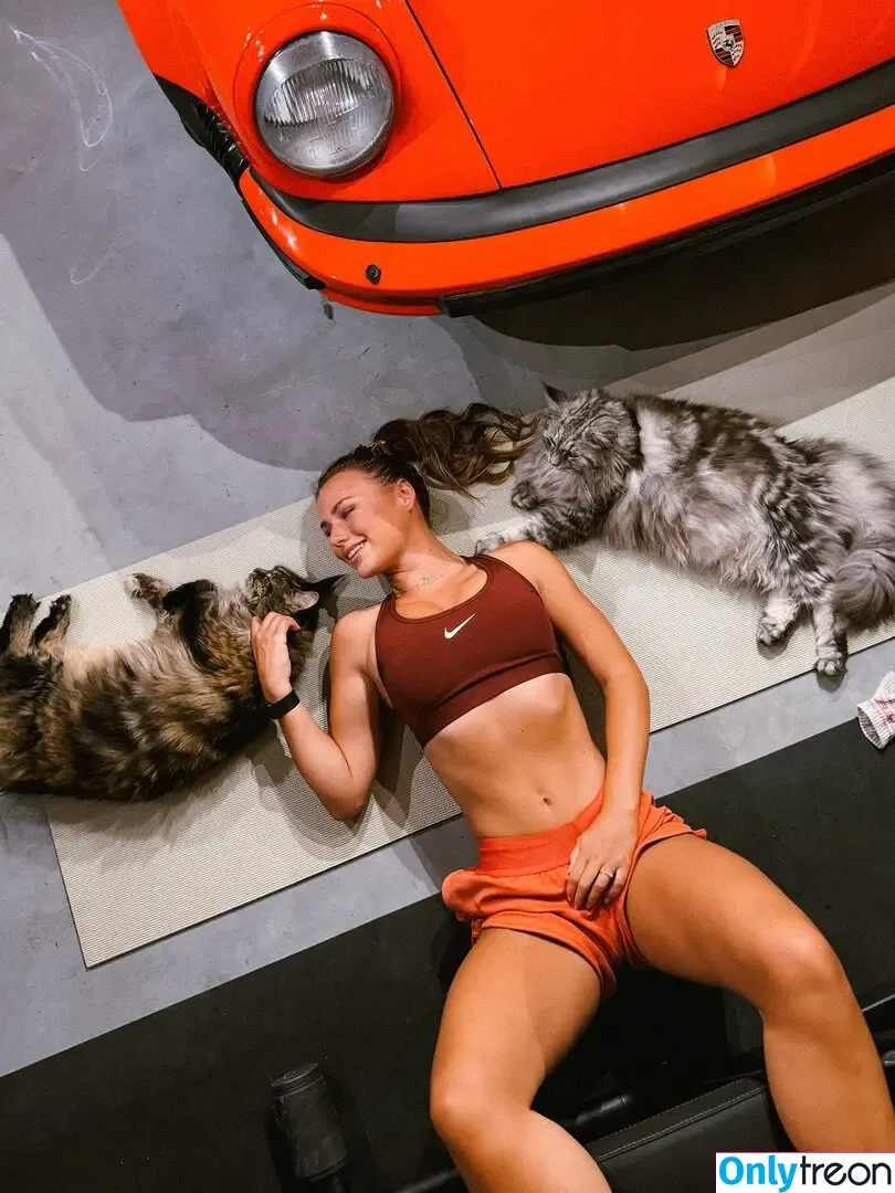 Puckmoonen nude photo #0210 (Puck Moonen)
