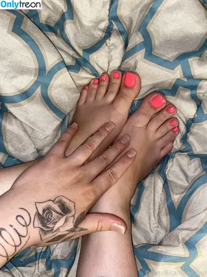  nude photo #0001
