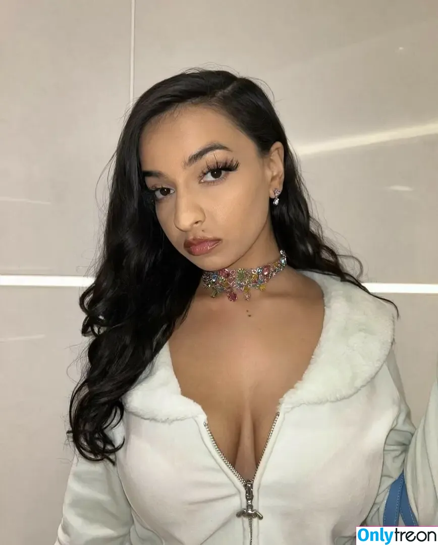 pureflesh nude photo #0073 (akilla_kitty / all3y_kat)