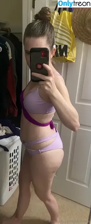  nude photo #0003