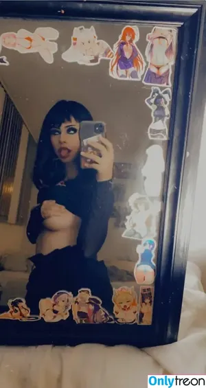 pvnks / anaamari_ / asonxx / midlested / psyoptrick nude photo #0016