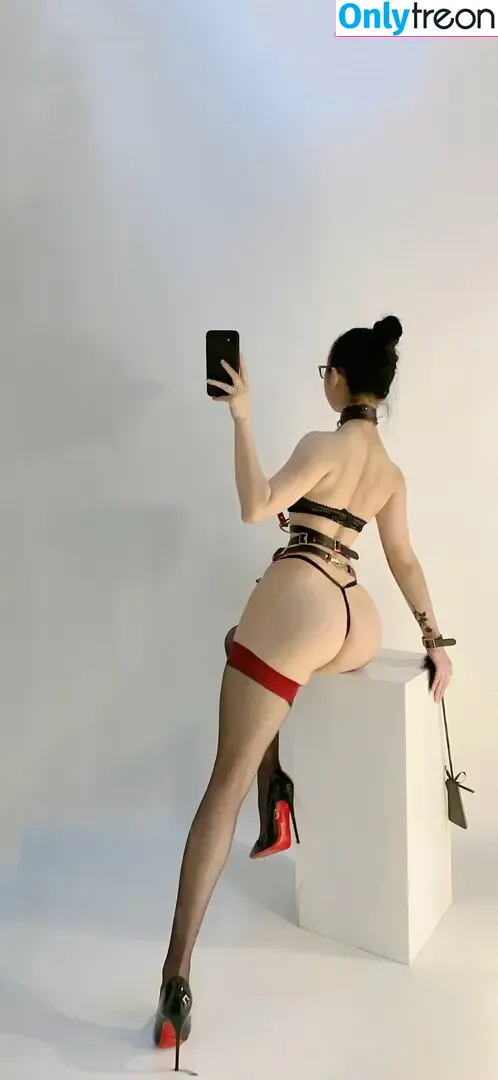 QiaoniuTT nude photo #4718 (俏妞)