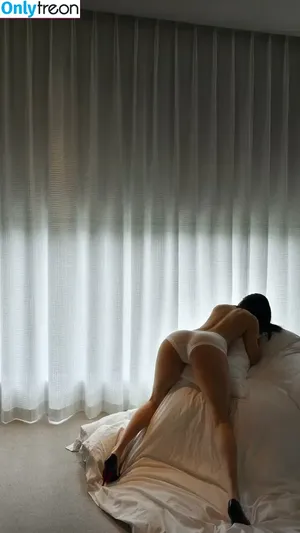 QiaoniuTT / qiaoniu_tt / 俏妞 nude photo #5221