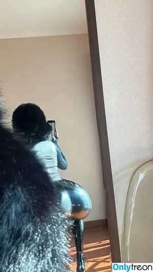 QiaoniuTT / qiaoniu_tt / 俏妞 nude photo #5496