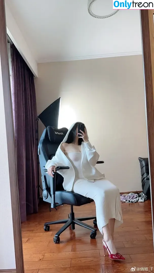 QiaoniuTT nude photo #5308 (qiaoniu_tt / 俏妞)