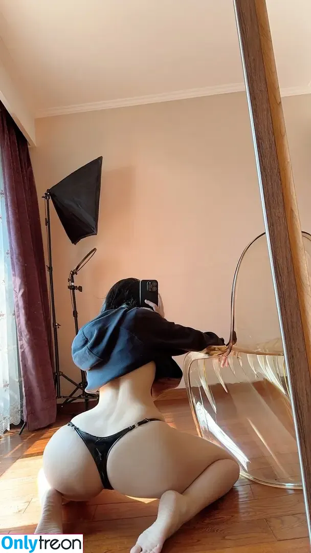 QiaoniuTT nude photo #5335 (qiaoniu_tt / 俏妞)