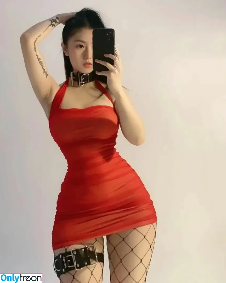 QiaoniuTT nude photo #5422 (qiaoniu_tt / 俏妞)