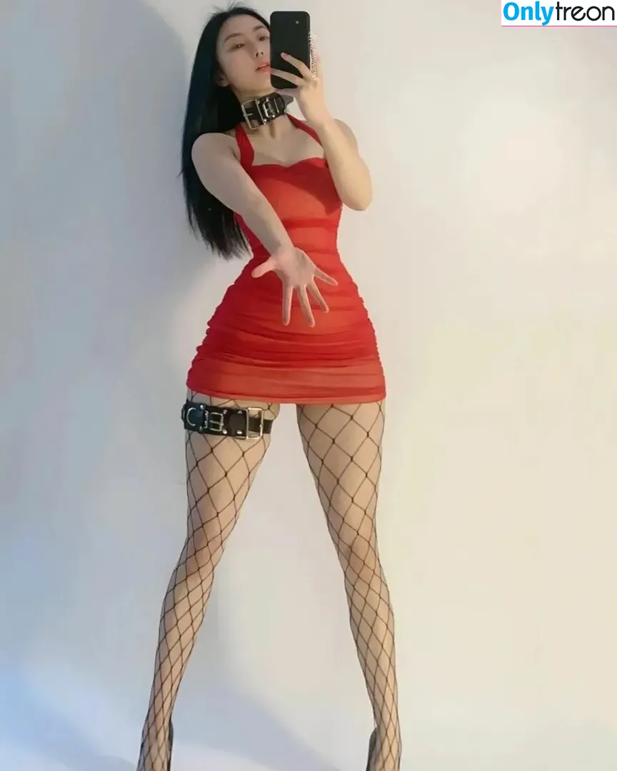 QiaoniuTT nude photo #5426 (qiaoniu_tt / 俏妞)