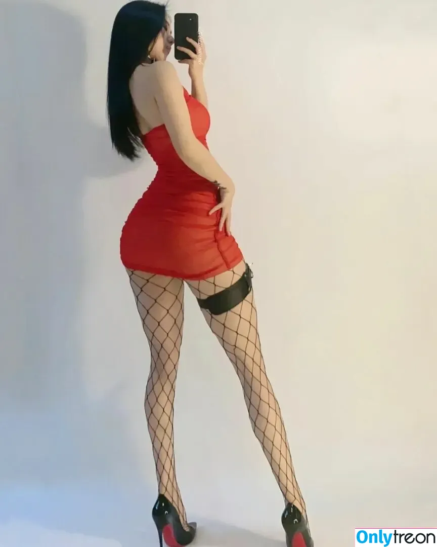 QiaoniuTT nude photo #5429 (qiaoniu_tt / 俏妞)